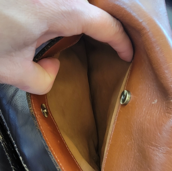 Purse - Picture 9 of 9